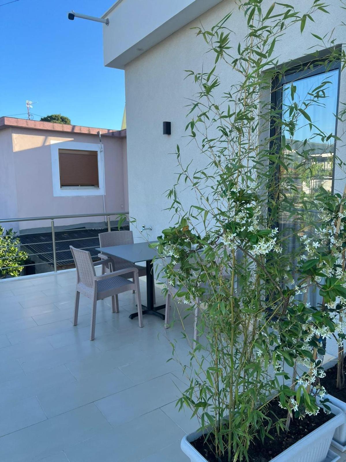 Dangolli House Apartamento Vlorë Exterior foto