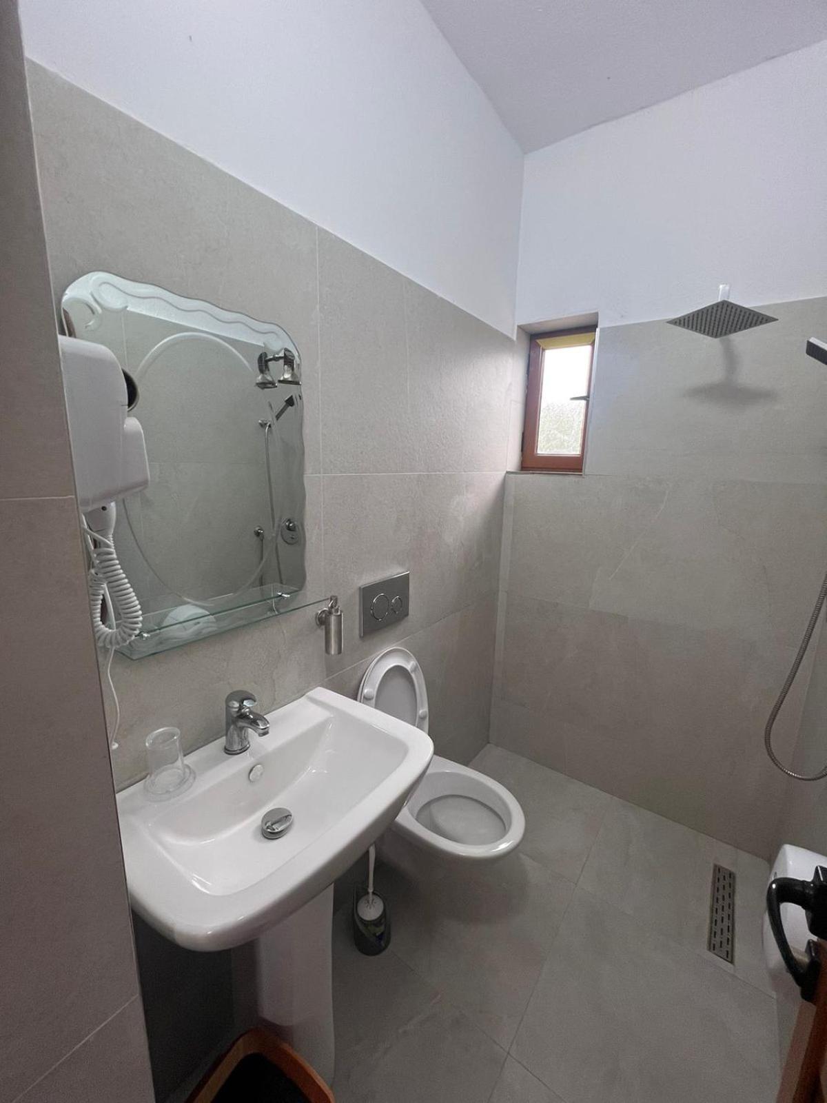 Dangolli House Apartamento Vlorë Exterior foto