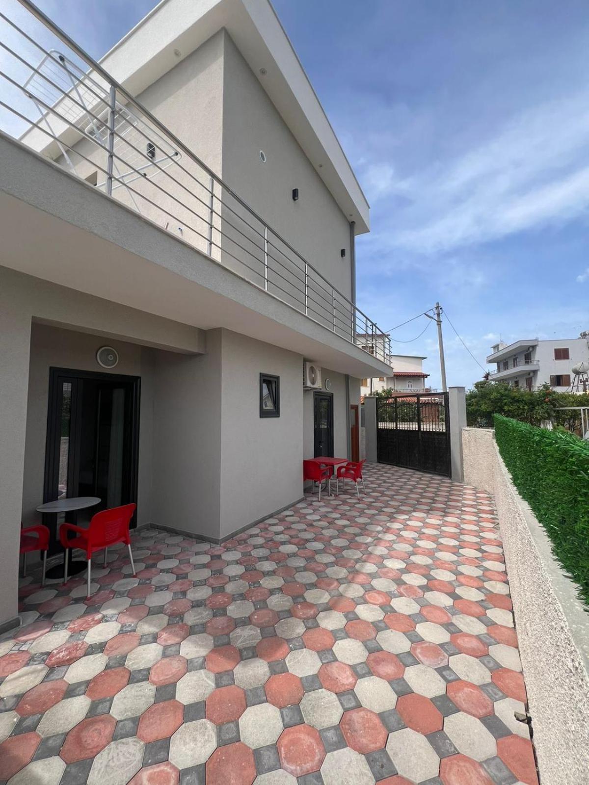 Dangolli House Apartamento Vlorë Exterior foto