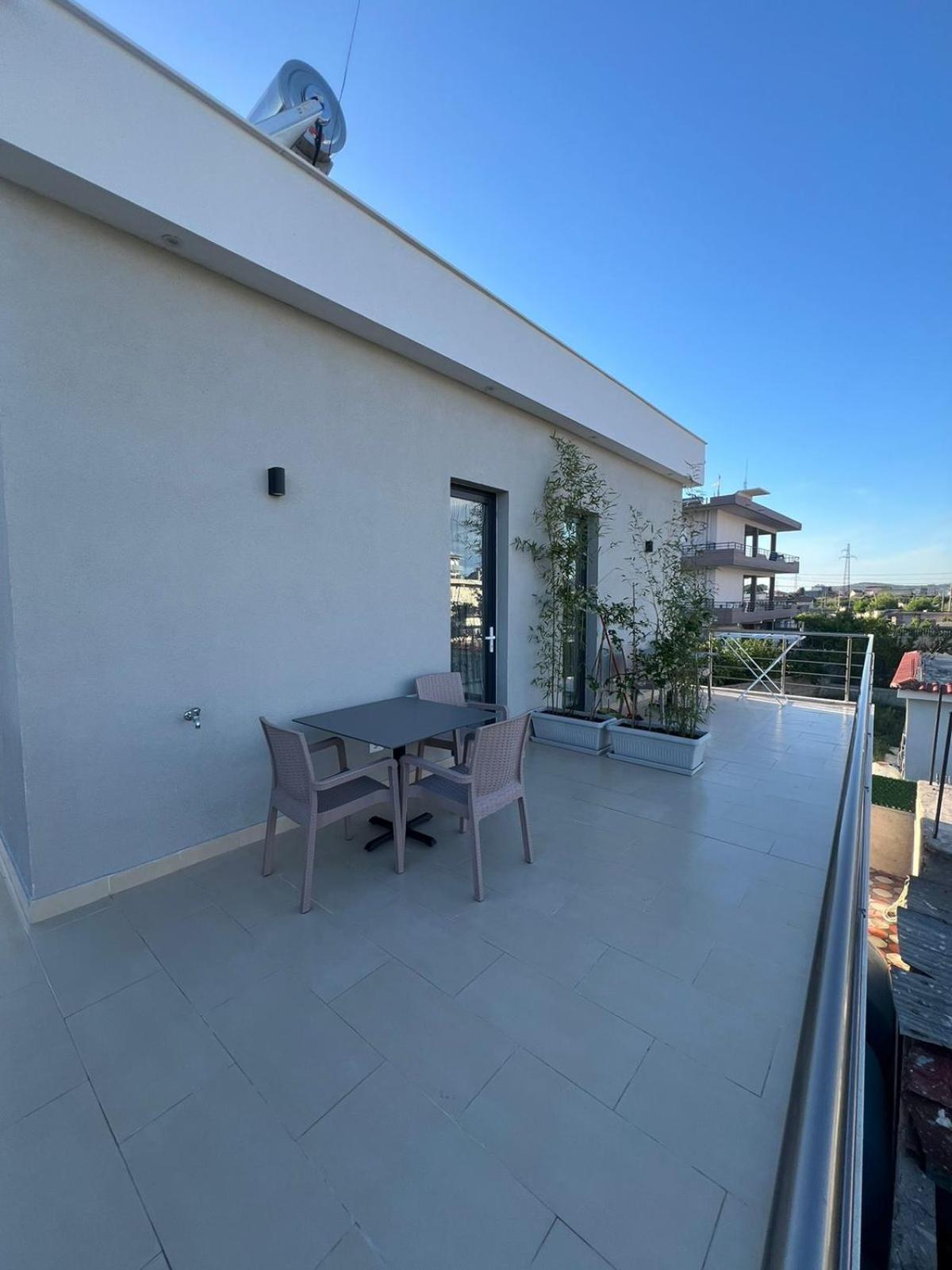 Dangolli House Apartamento Vlorë Exterior foto